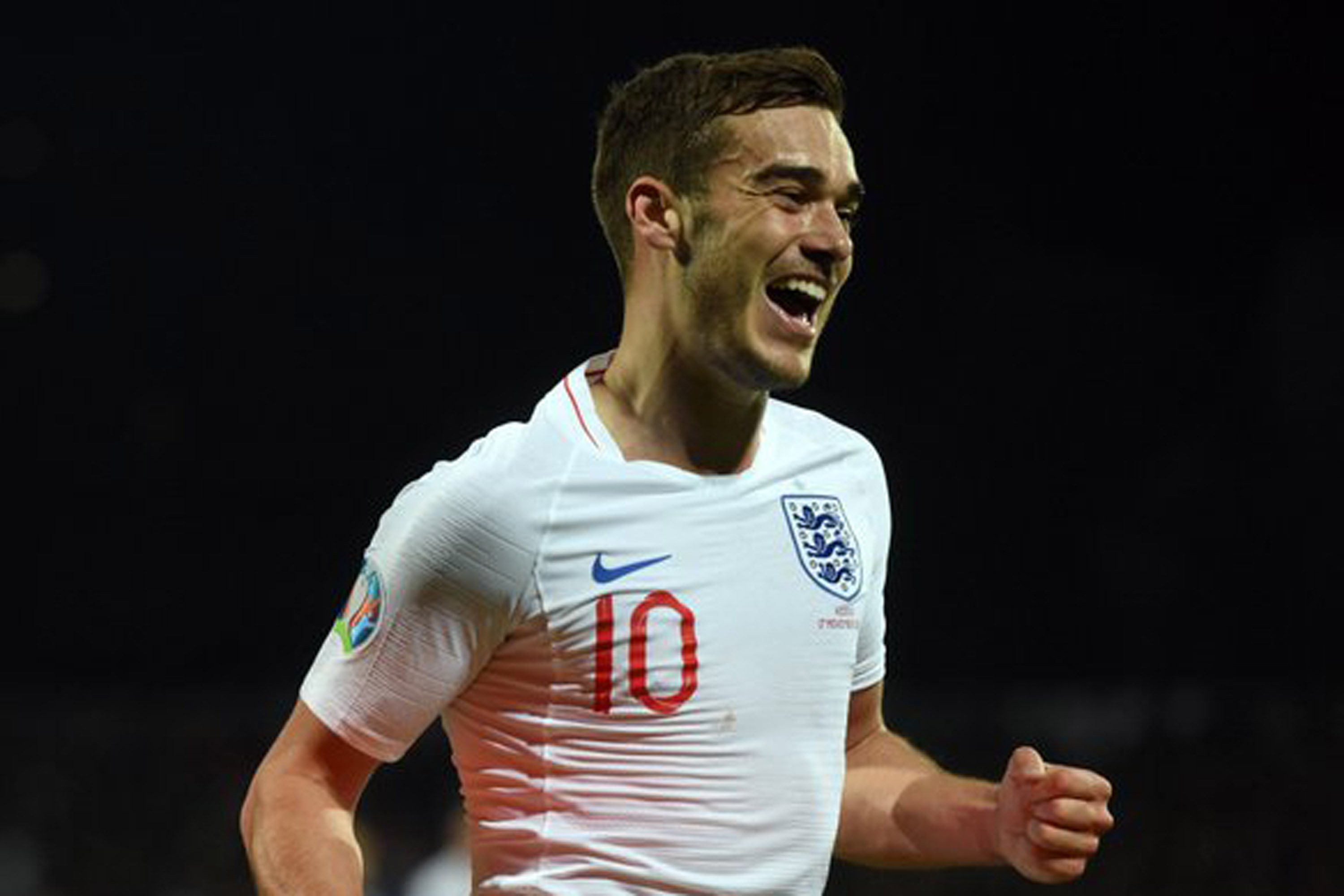 Harry Winks membuka skor saat Timnas Inggris menang telak, 4-0, atas Kosovo. (Foto: Twitter/@UEFAEURO2020)