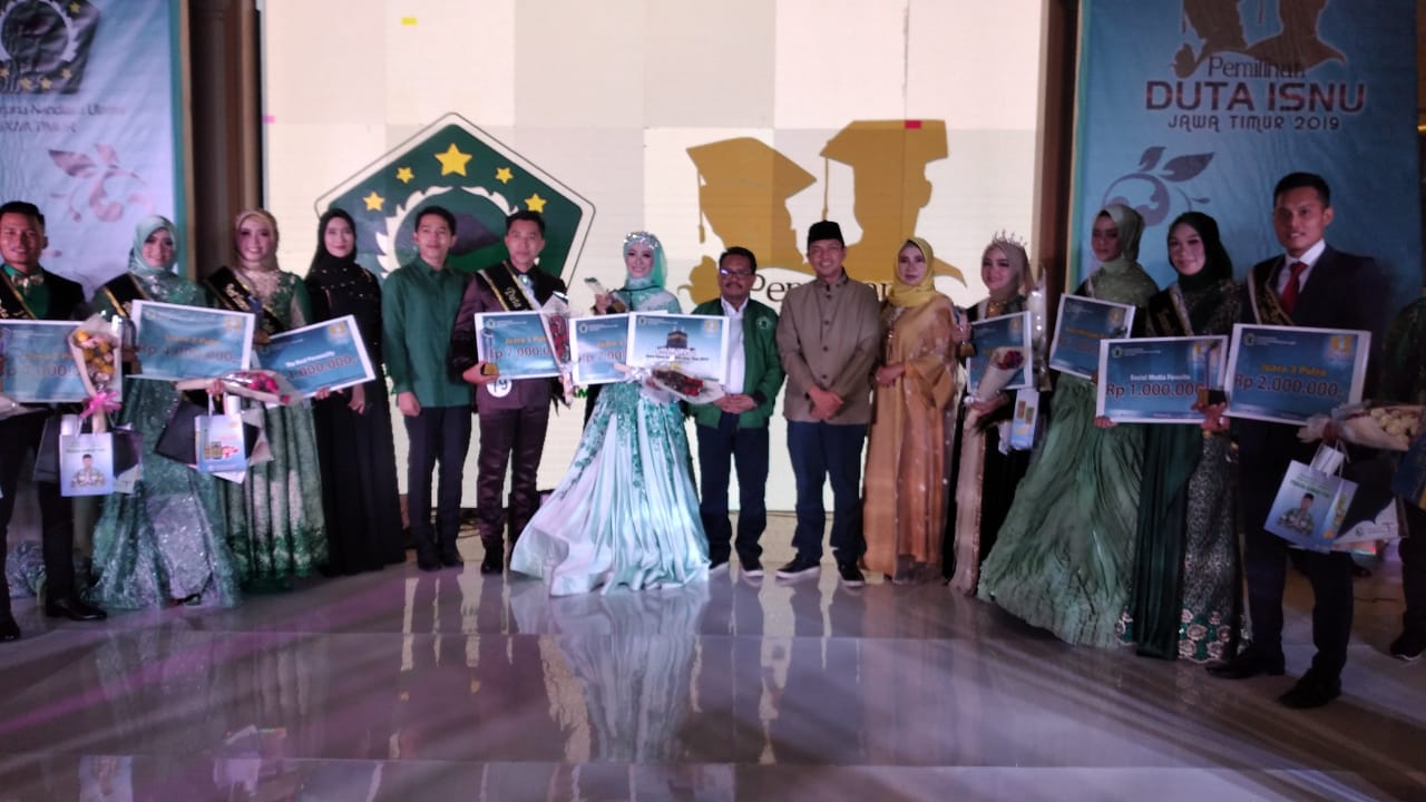 Para juara Duta ISNU 2019 digelar PW Ikatan Sarjana Nahdlatul Ulama (ISNU) Jawa Timur di Grand City, Surabaya. (Foto: Istimewa)