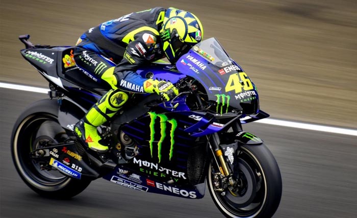 Valentino Rossi dengan Yamaha YZR-M1. (Foto:MotoGP)