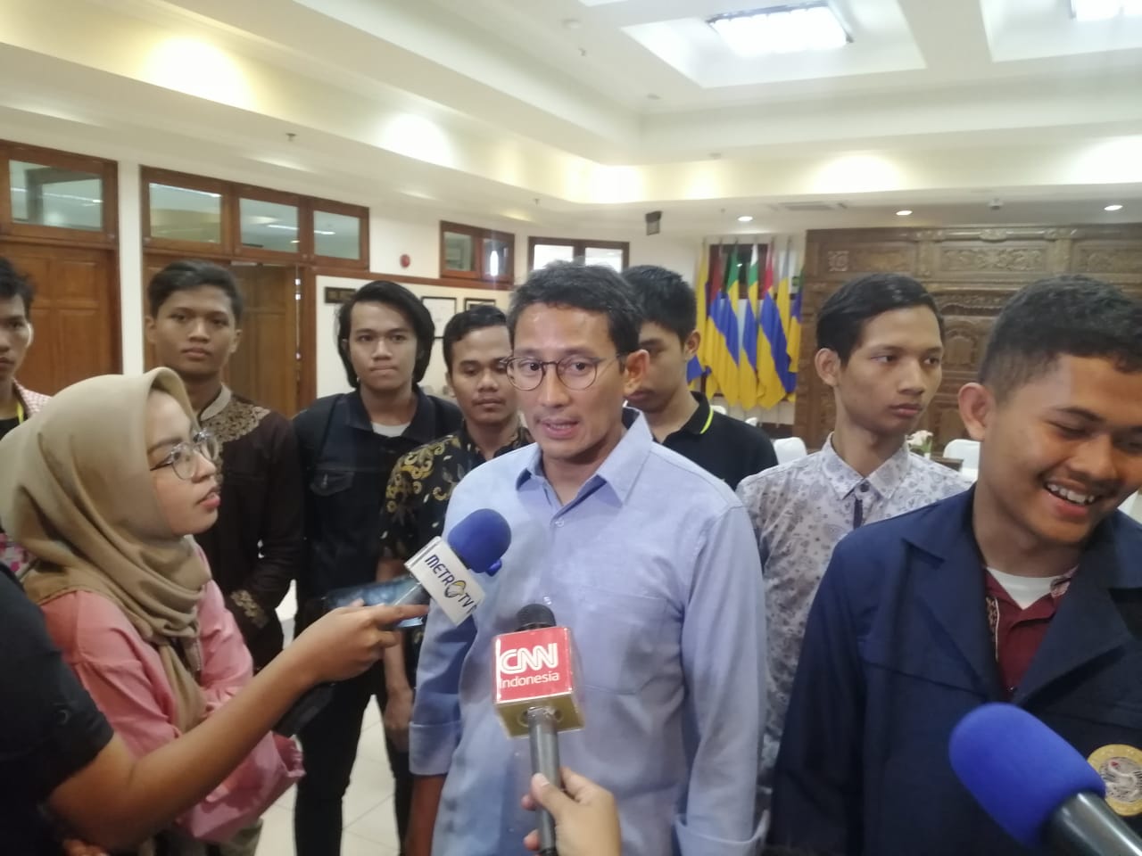 Mantan Wakil Gubernur DKI Jakarta, Sandiaga Salahuddin Uno di Universitas Airlangga Surabaya, Jumat 29 November 2019. (Foto: Haris/ngopibareng.id)