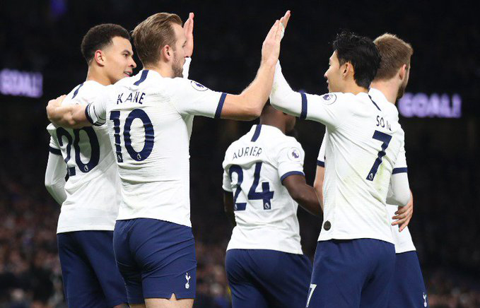 Tottenham kini naik ke peringkat kelima setelah kemenangan atas Bournemouth. (Foto: Twitter/@SpursOfficial)