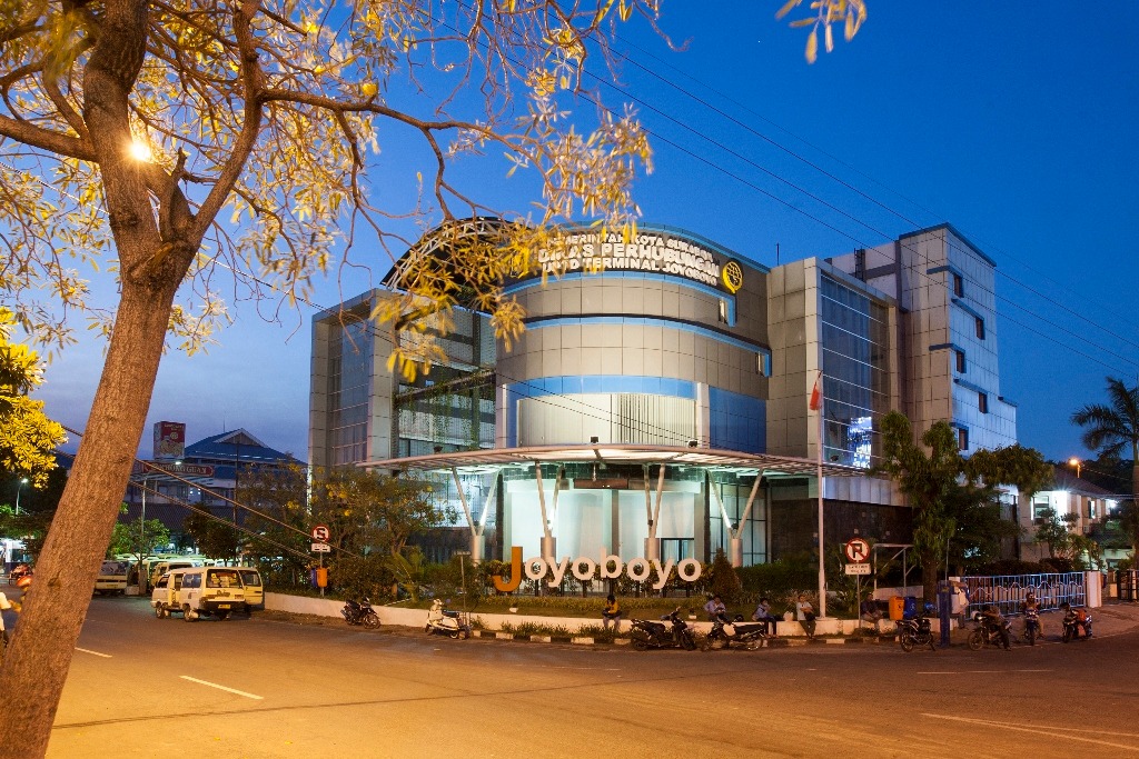 Tampak depan Terminal Baru Joyoboyo. (Foto: Dishub Pemkot Surabaya)