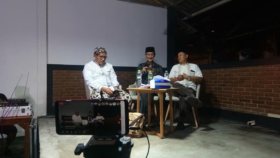 KH Ulil Abshar Abdalla bersama KH Husein Muhammad. (Foto: Istimewa)