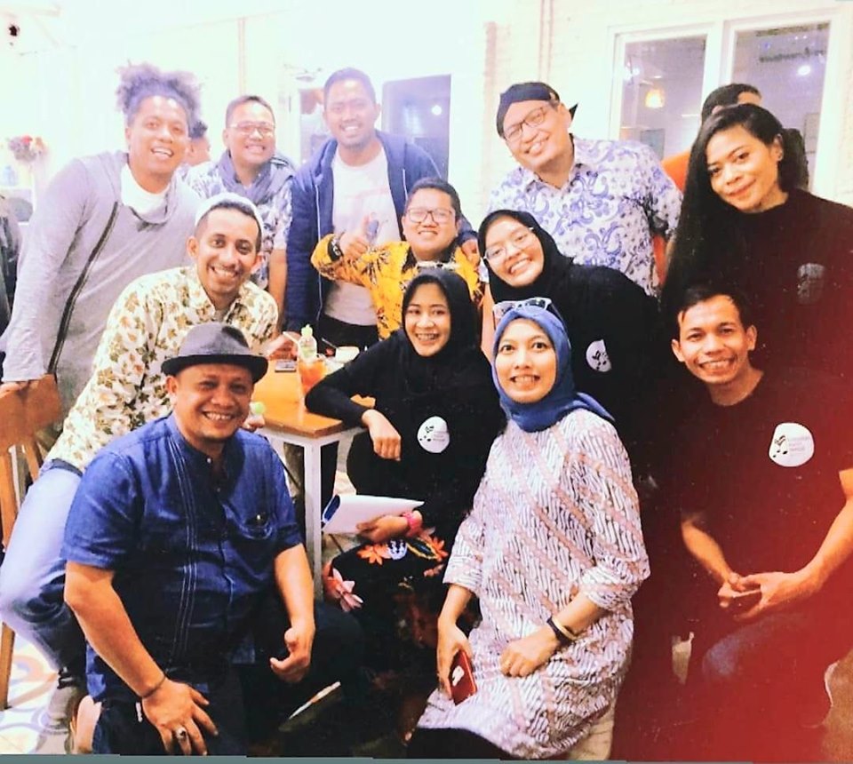 KH Ulil Abshar-Abdalla bersama komunitas pengajiannya. (Foto: Istimewa)