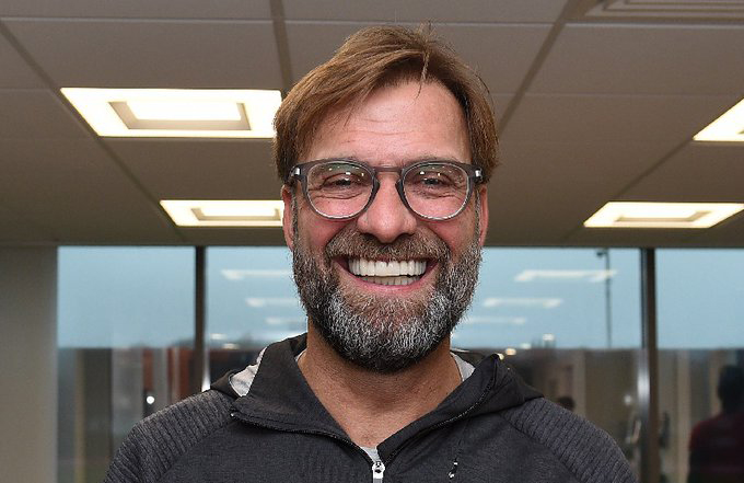 Penandatanganan kontrak baru Jurgen Klopp dipercaya menjadi magnet besar bagi pemain bintang dunia untuk merapat ke Liverpool. (Foto: Twitter/@LFC)