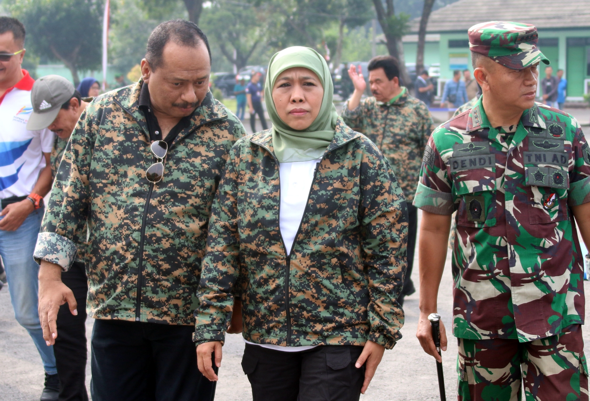 Gubernur Jatim, Khofifah Indar Parawansa dalam acara penutupan program pembinaan karakter atlet Jatim di Rindam V/Brawijaya, Malang, Minggu 15 Desember 2019. (Foto: Fariz/ngopibareng.id)