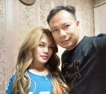 Vicky Prasetyo pose bareng mantan personel Duo Gobas, Oziel Zolie. (Foto: Instagram)