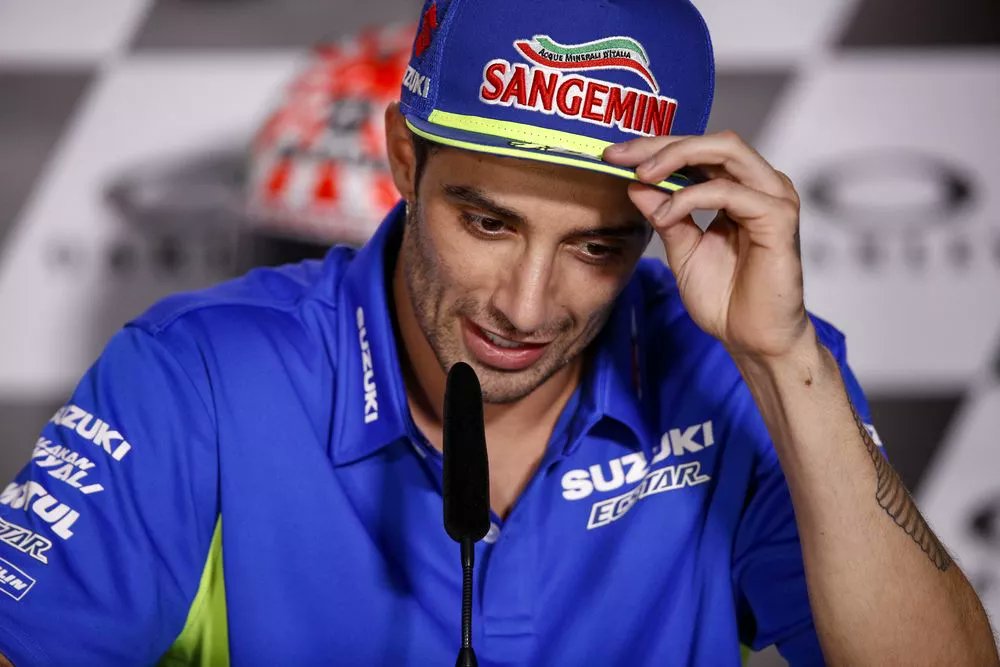 Andrea Iannone tetap santai meski badan anti-doping dunia (WADA) menemukan zat terlarang dalam urinnya. (Foto: Twitter/@andreaiannone29)