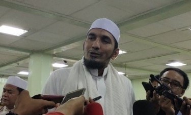 Ketua Umum FPI, Ahmad Sobri Lubis dalam pernyataannya kepada media bahwa tidak akan memperpanjang SKT. (Foto: Ant)