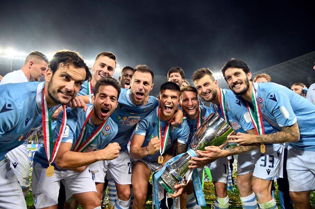 Lazio berhasil membuat Juventus bertekuk lutut di perebutan gelar Supercoppa Italiana 2019. (Foto: Twitter/