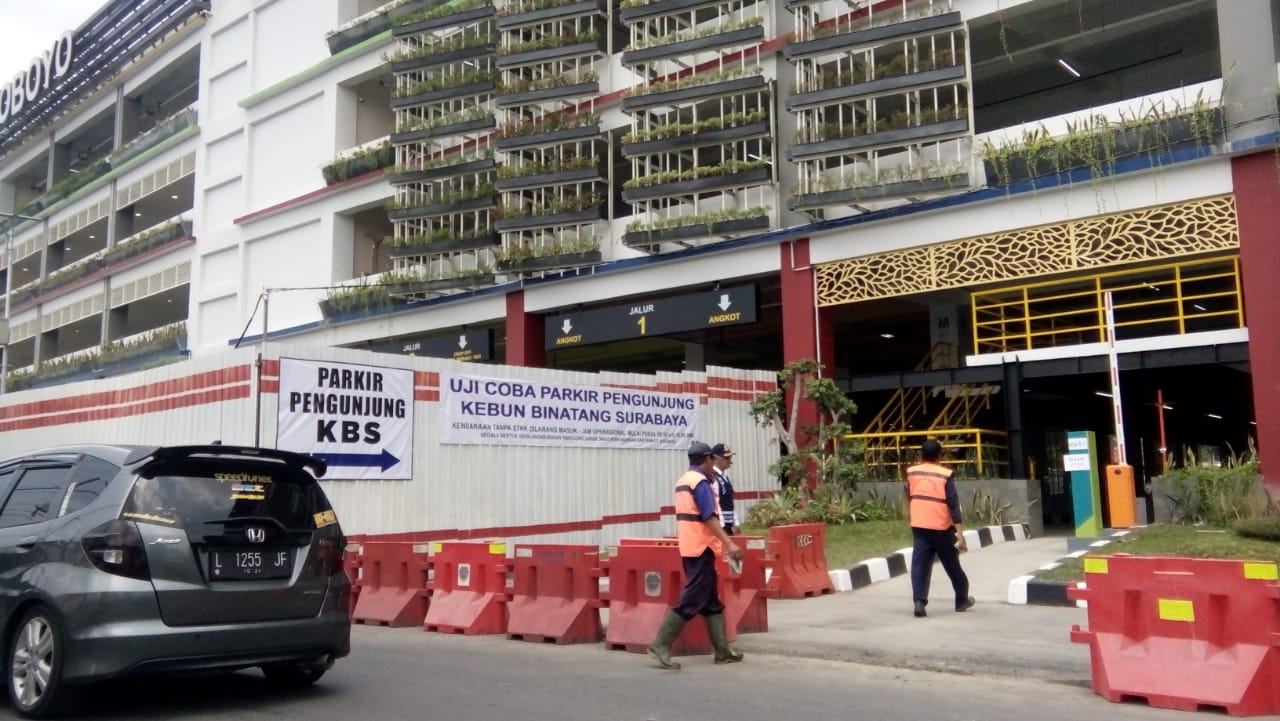 Terminal baru Joyoboyo sudah bisa digunakan untuk parkir kendaraan pribadi. (Foto: Dishub Pemkot Surabaya)