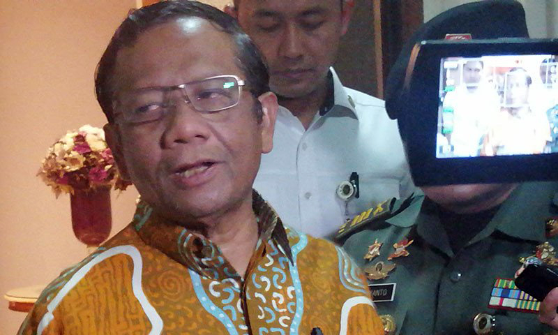 Menko Polhukam Mahfud MD percaya pengadilan akan ungkap semua tabir terselubung pada kasus penyiraman Novel Baswedan. (Foto: Antara)