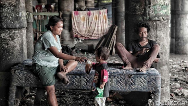 Orang-orang miskin patut dicintai dan disantuni. (Foto: Istimewa)