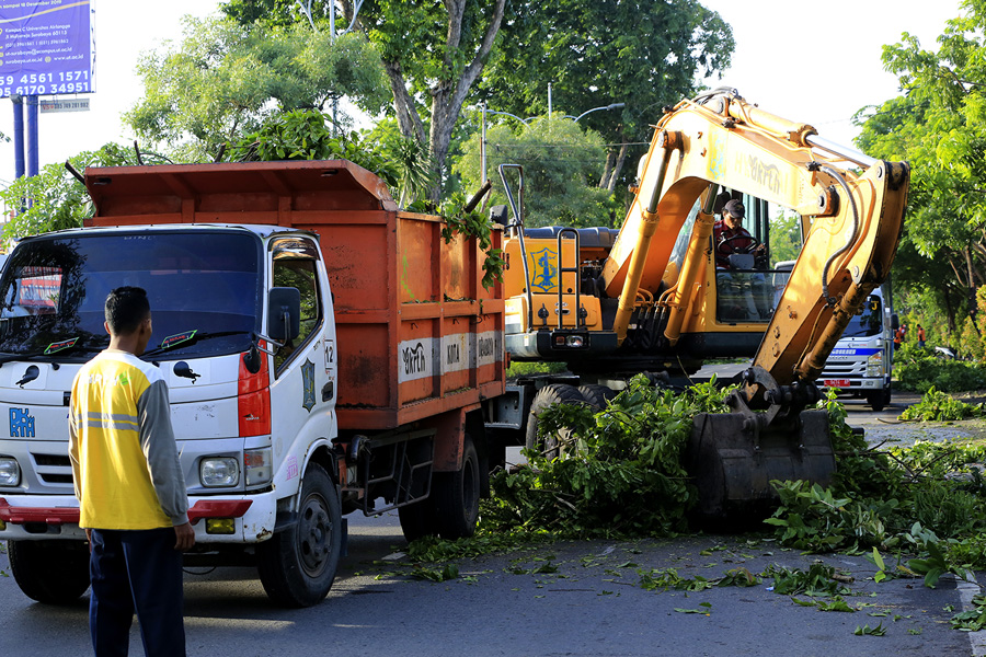 Perantingan oleh DKRTH hari ini. (Foto: Dok. DKRTH Surabaya/ngopibareng.id)