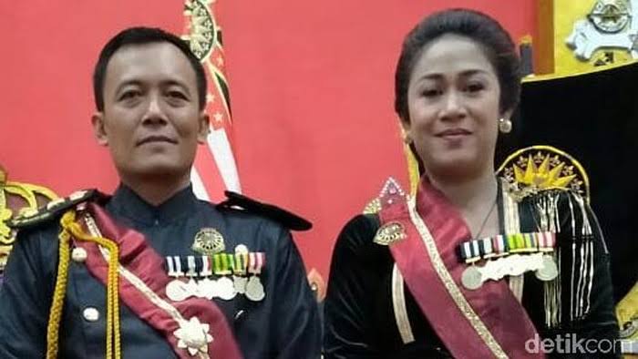 Raja dan ratu Keraton Agung Sejagat. (Foto: Istimewa)