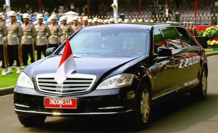 Mobil kepresidenan Mercedes Benz S 600 Guard yang tidak dijual untuk umum. (Foto:Antara)