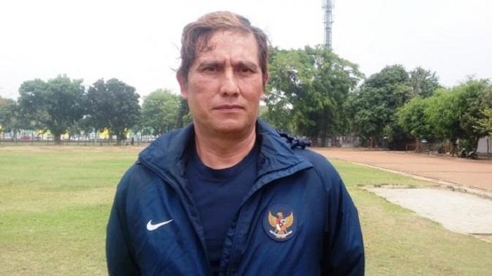 Pelatih kiper Persebaya Benyamin Van Breukelen. (Foto: Istimewa)