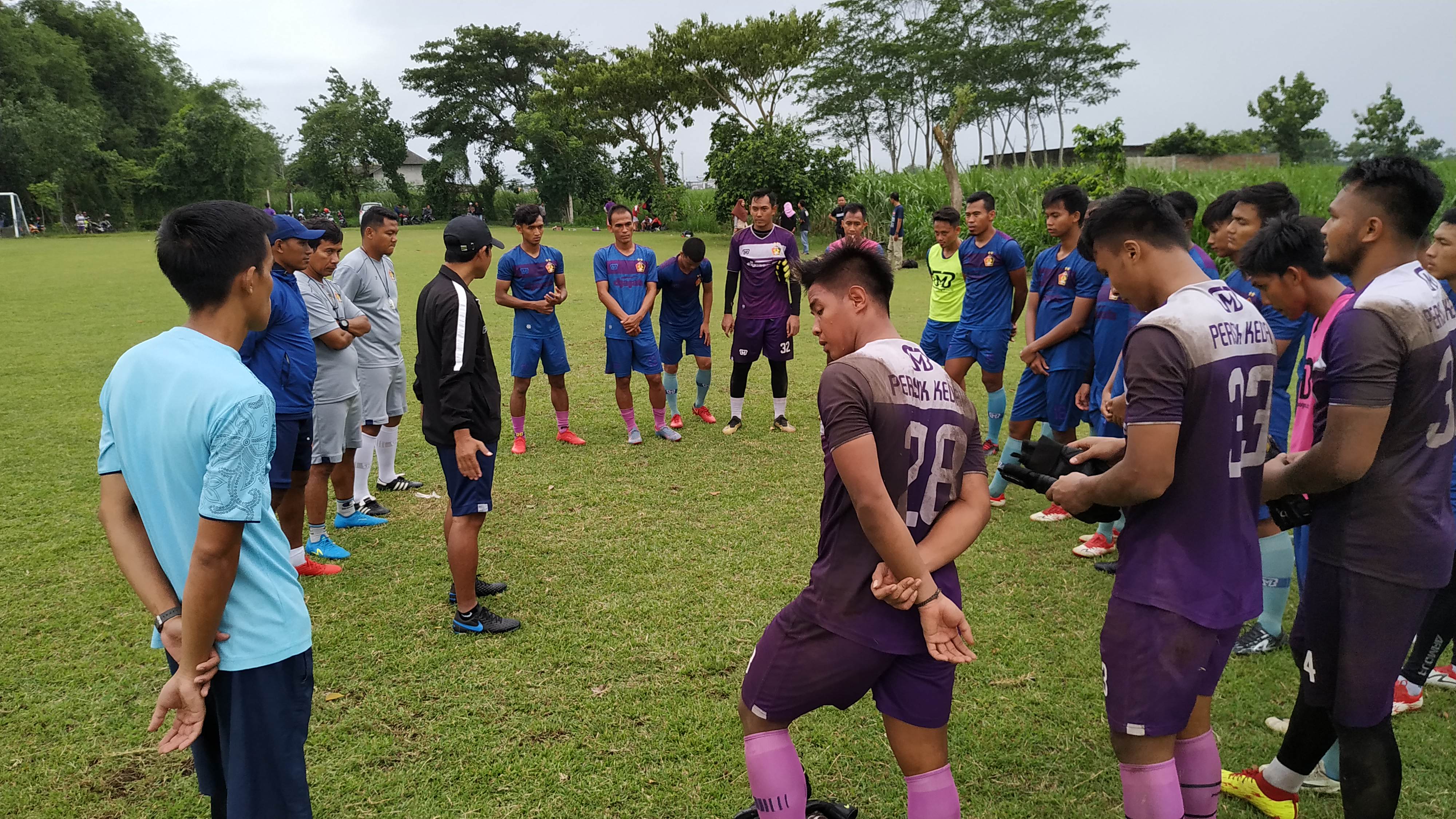 pemain persik gelar latihan jelang piala gubernur Jatim (Fendi/ngopi bareng)