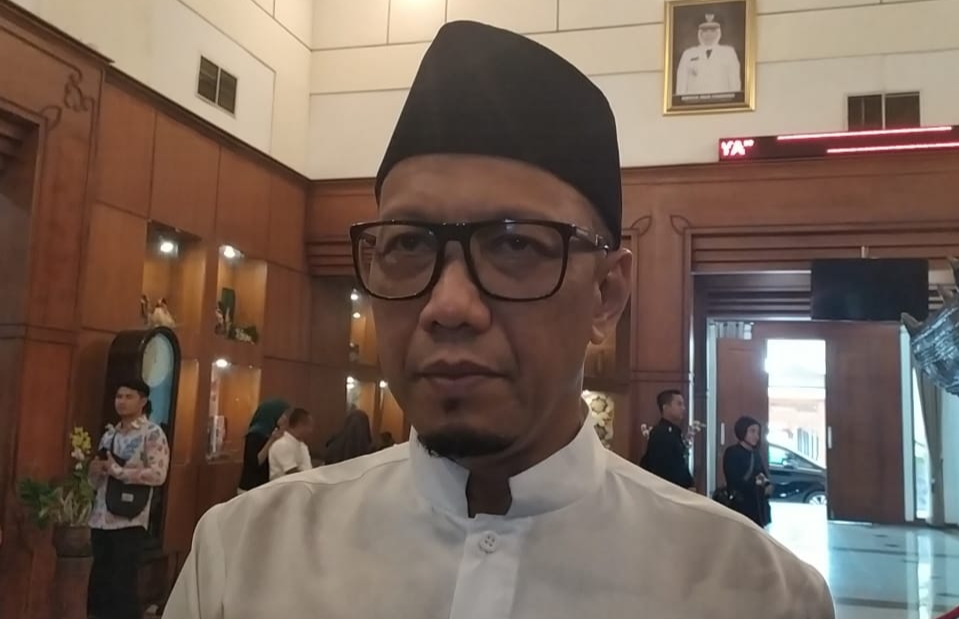 Putra Gus Sholah, Irfan Asyari Sudirman Wahid. 