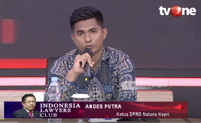 Andes Putra, Ketua DPRD Kabupaten Natuna saat tampil di acara ILC TV-One, Selasa malam. (Foto: Youtube)