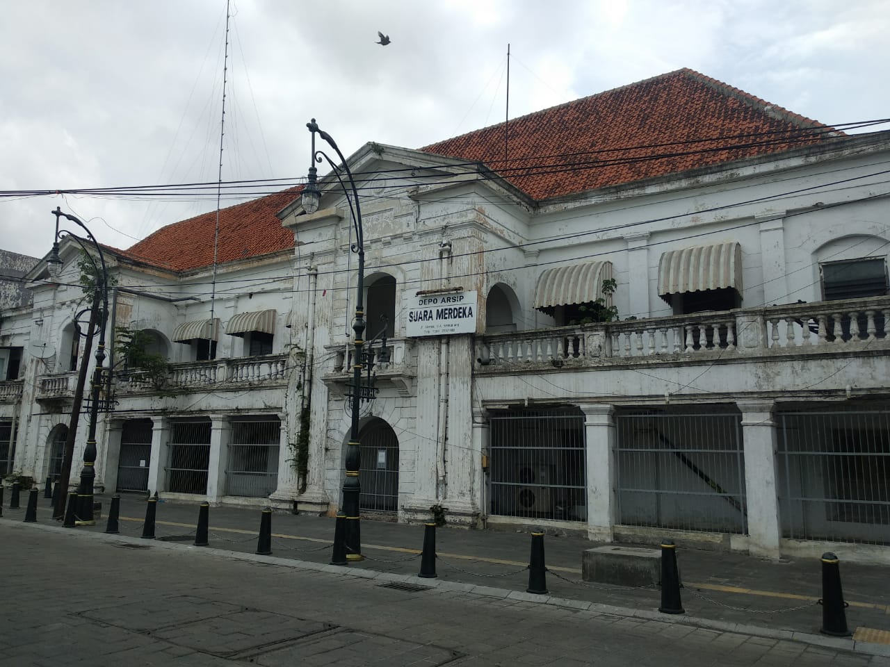 Salah satu bangunan di sudut Semarang Kota Lama (Foto : Rizqi Mutqiyyah/ngopibareng.id)