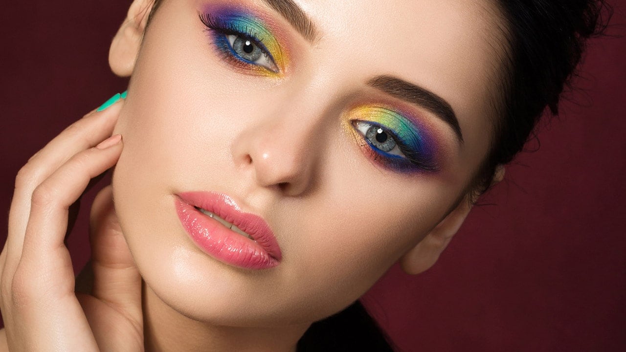 Makeup raibow eye (Foto: lorealparisusa.com)