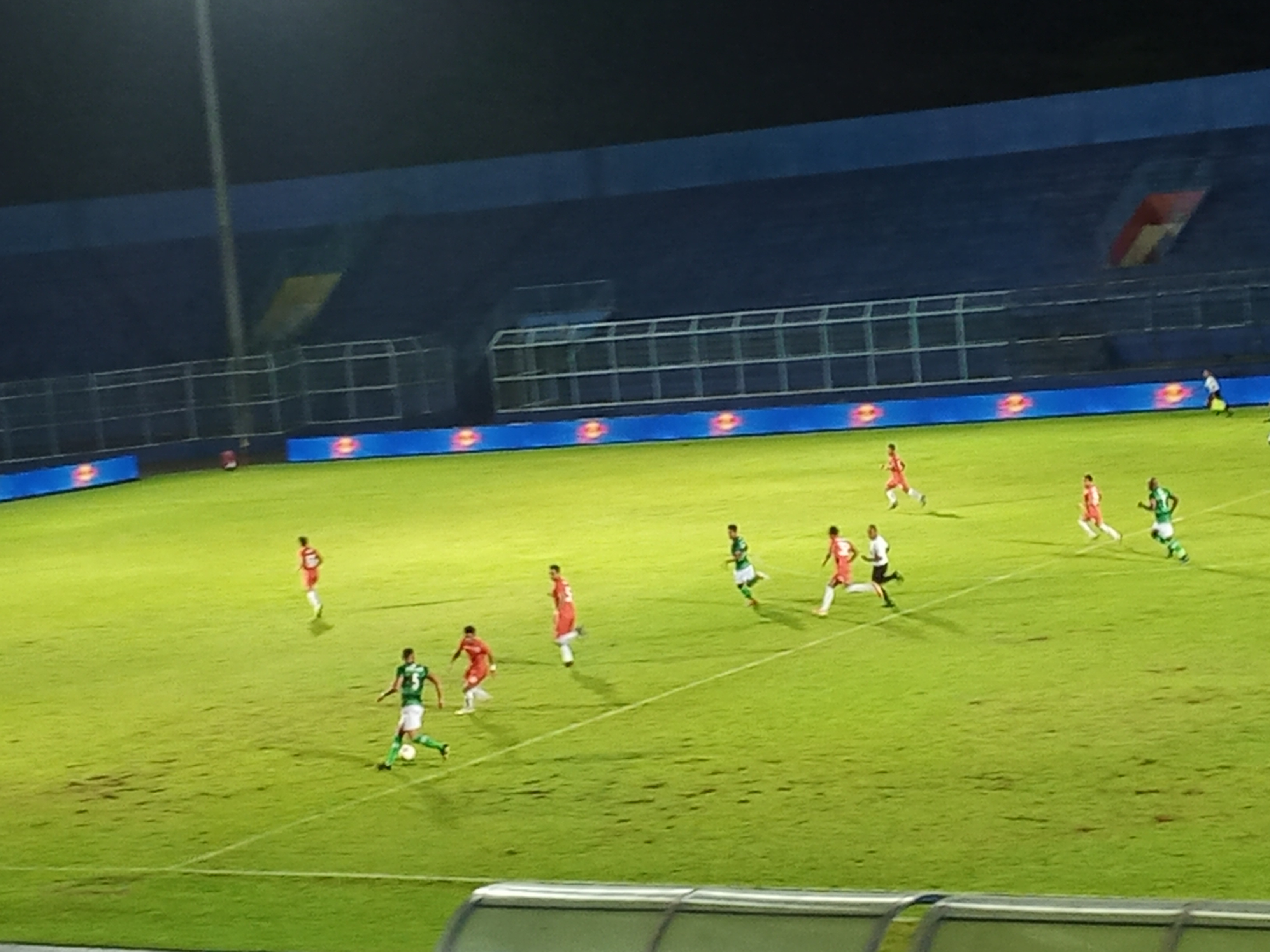 Laga Persija Jakarta vs Madura United di Stadion Kanjuruhan, Malang, Senin 17 Februari 2020. (Foto: Theo Ariawan/Ngopibareng.id)