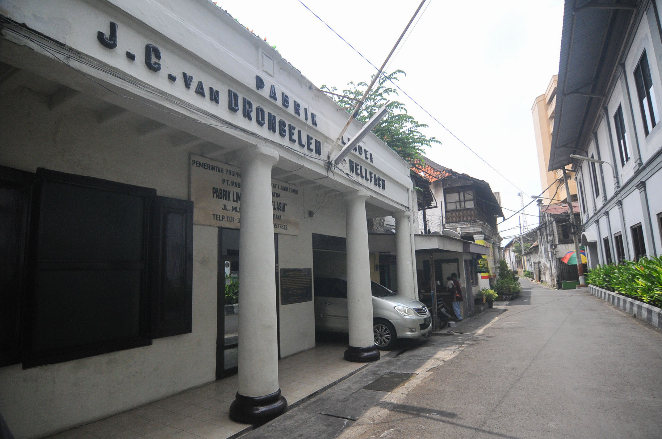 Lokasi kantor sekaligus pabrik siropen di Jalan Mliwis No 5, kawasan Kota Lama Surabaya. (Foto : Erfan Hazransyah/Ngopibareng.id)