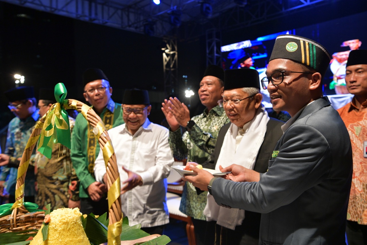 Wapres saat menghadiri  menghadiri  maulid dan tasyakur hari lahir IPNU Ke-66 di GOR  Soemantri Brojonegoro, Jl. H.R. Rasuna Said, Jakarta Selatan, Minggu malam 23 Februari 2020. (Foto:Setwapres)