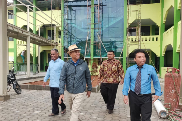 Dahlan Iskan dalam Foto Disway