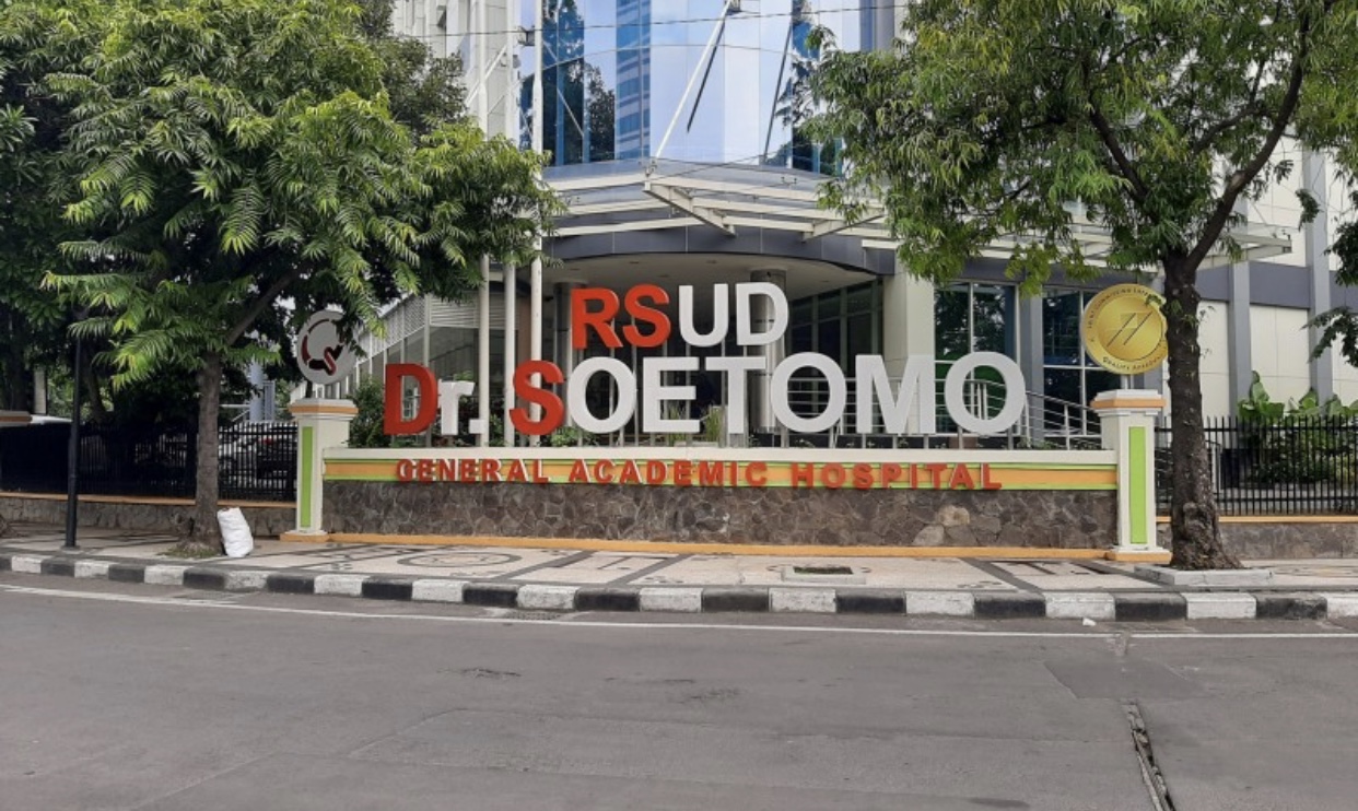 Tampak depan RSUD DR. Soetomo