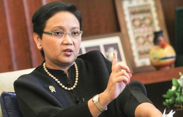 Menlu Retno Marsudi menyampaikan kebijakan baru terkait corona. (Foto: Ant) 