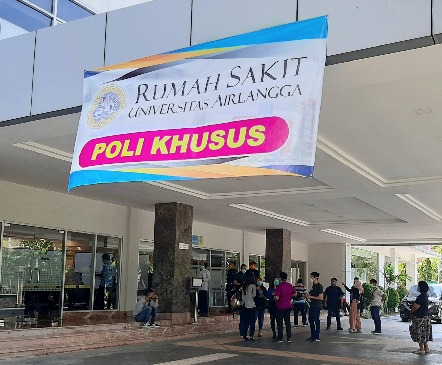 Poli Khusus RS Unair yang berada di gedung RSKI. (Foto: Pita/Ngopibareng.id)