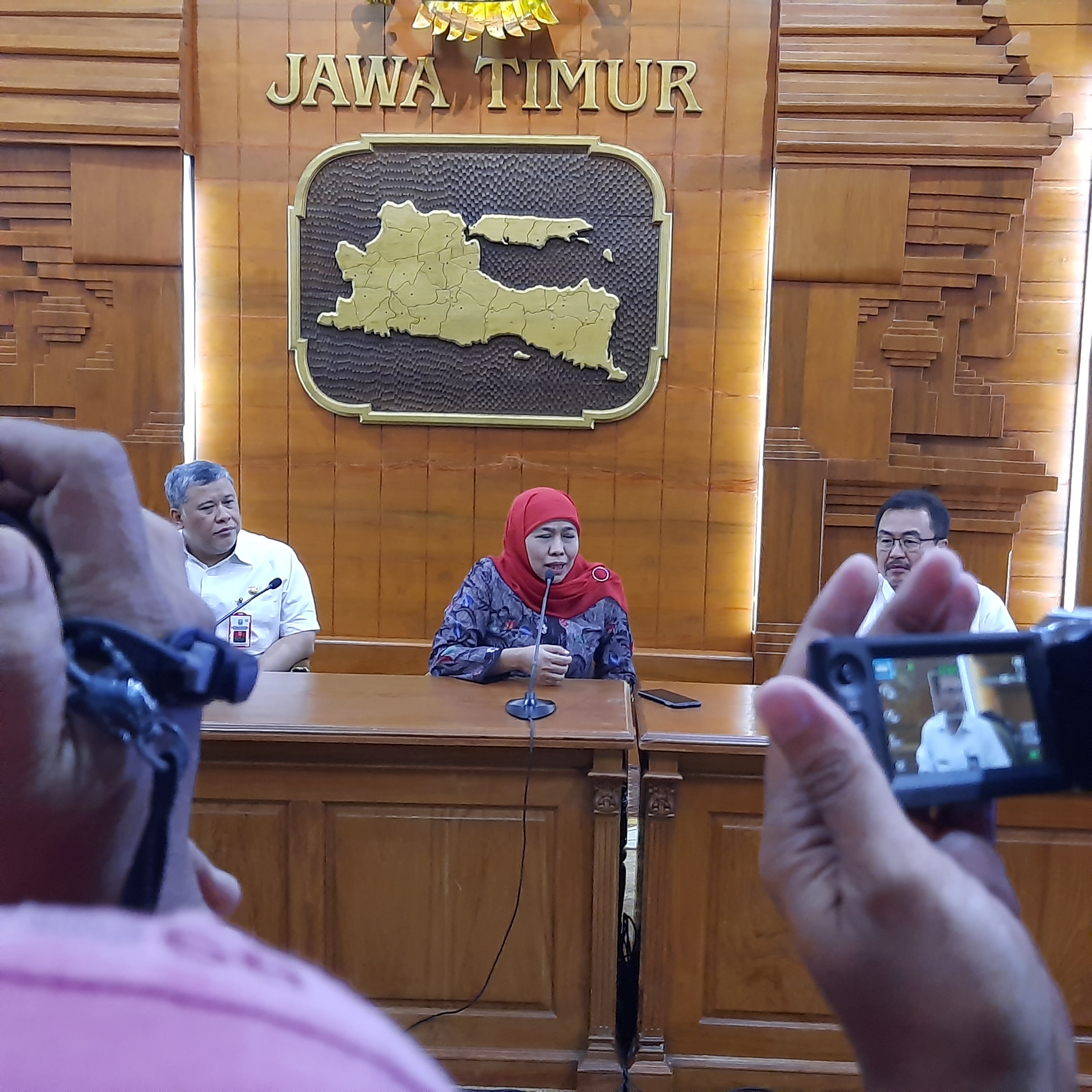 Gubernur Jawa Timur Khofifah Indar Parawansa di Gedung Negara Grahadi. (Foto: Alief Sambogo/Ngopibareng.id)