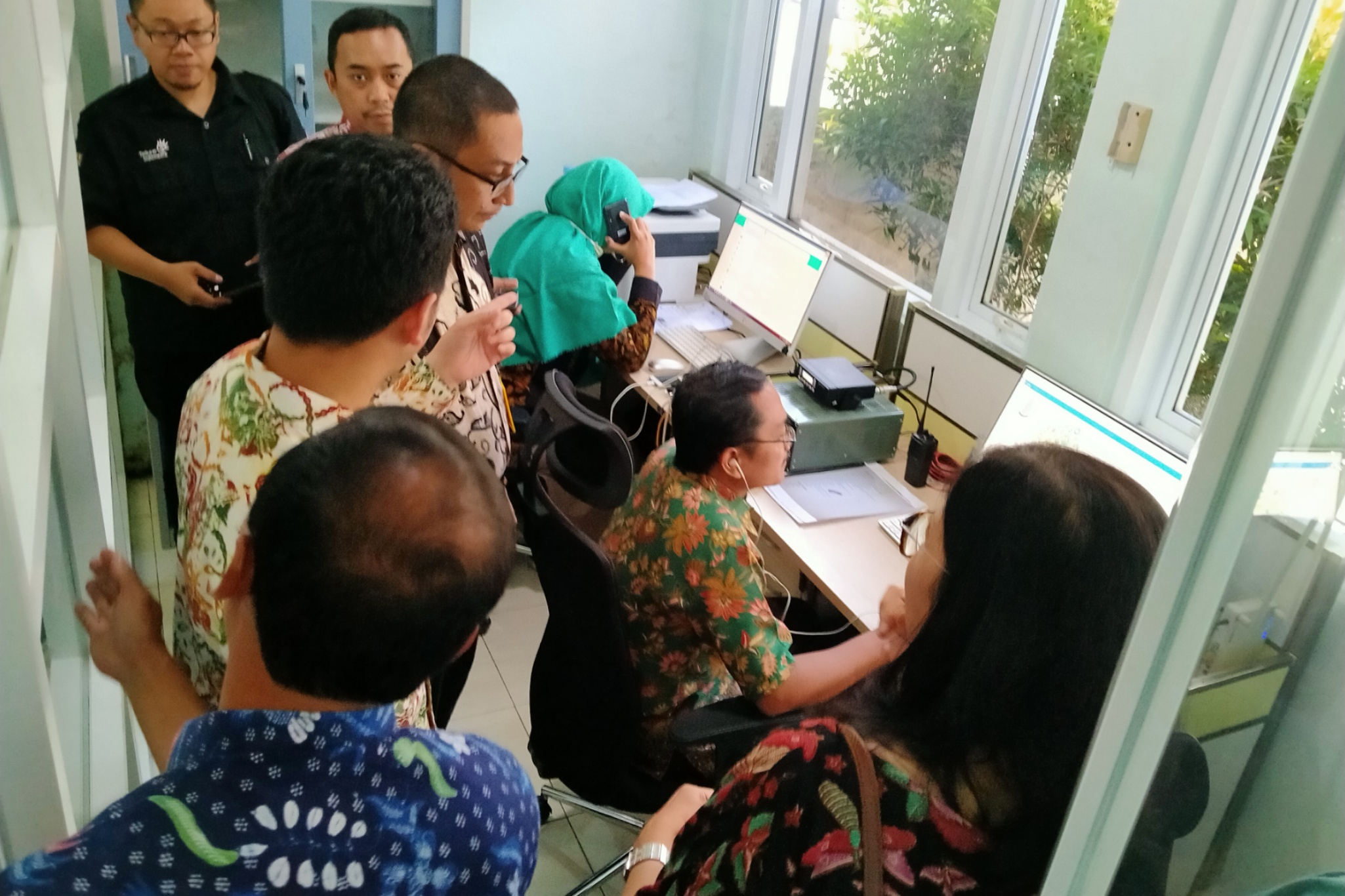 Suasana ruang Cacak Jatim. (Foto: Fariz Yarbo/Ngopibareng.id)