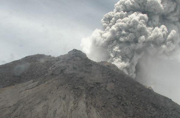 Erupsi Gunung Merapi. (Foto: Twitter @BPPTKG)