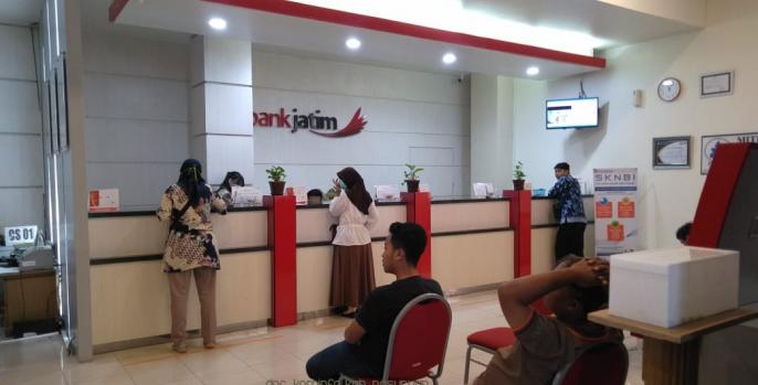 Kantor Bank Jatim Cabang Pasuruan. (Foto: Dok Humas)