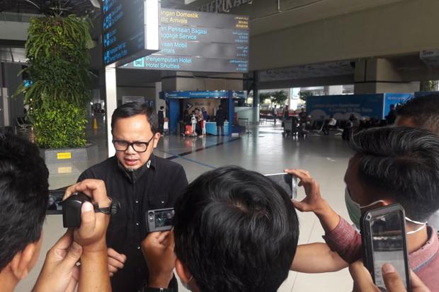 Walikota Bogor Bima Arya pulang dari Turki sempat konferensi pers tanpa masker. (Foto: Istimewa)