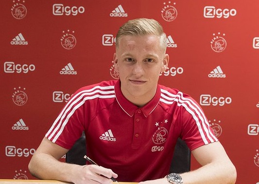 Gelandang Ajax, Donny Van de Beek. (Foto: Twitter/@Donny_beek6)