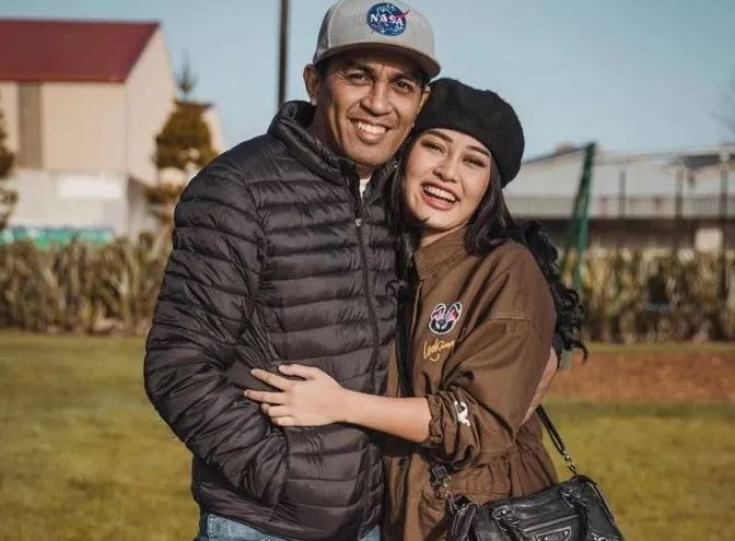 Pasangan Glenn Fredly dan Mutia Ayu.