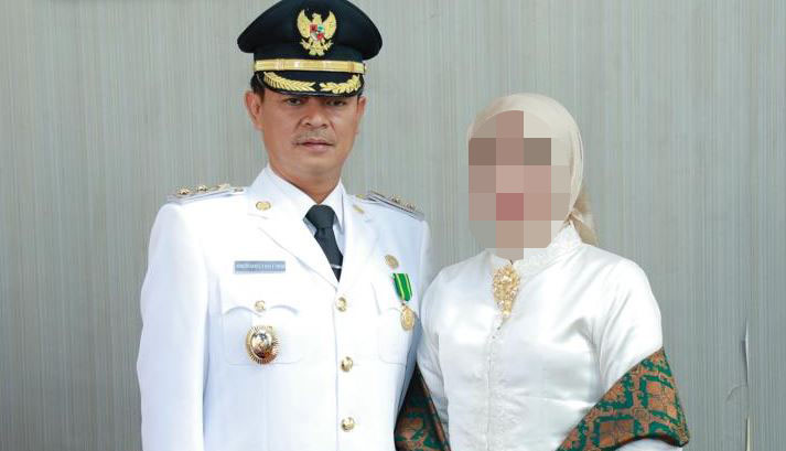 Wakil Walikota Prabumulih, Sumatera Selatan (Sumsel), Andriansyah Fikri bersama istri, Reni Indayani. (Foto: Dok. Pemkot Prabumulih)