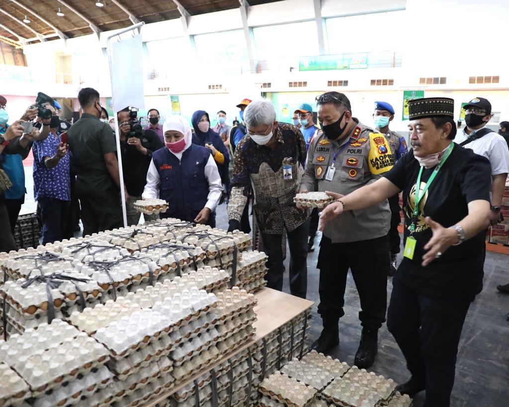 Gubernur Jawa Timur usai meresmikan Lumbung Pangan Jatim. (Foto; Alief Sambogo/Ngopibareng.id)