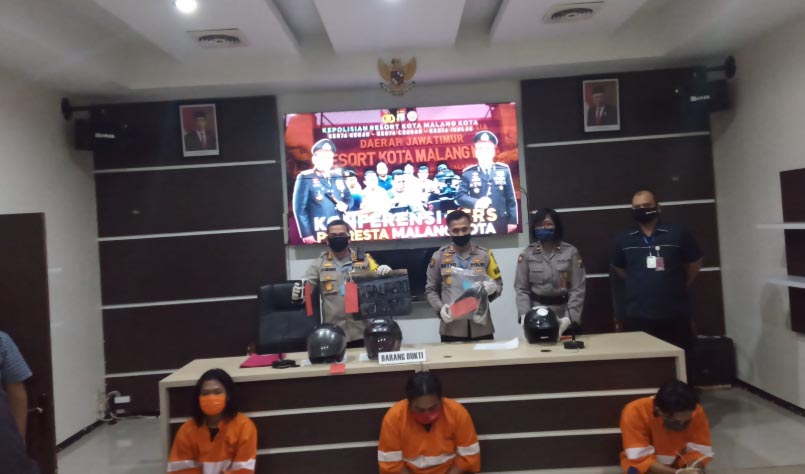 Rilis kasus vandalisme di Mapolresta Malang Kota (Foto: Lalu Theo/Ngopibareng.id)