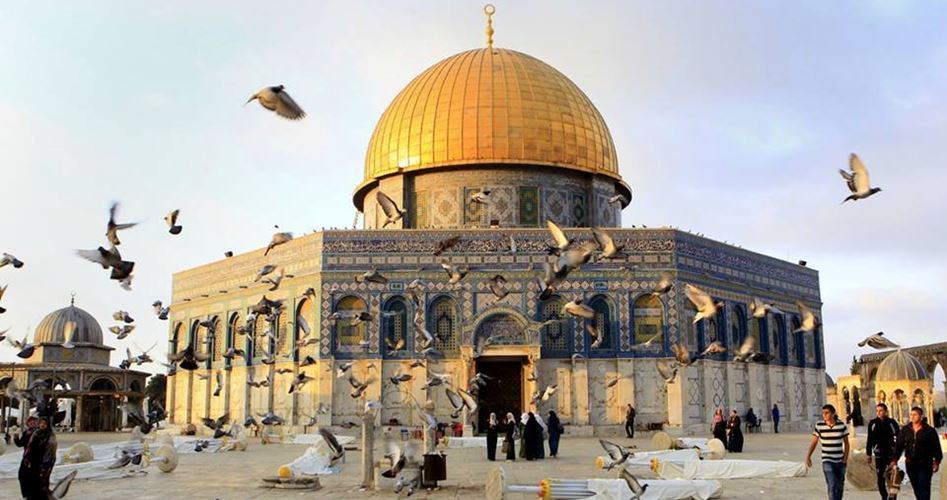 Suasana di Masjid al-Aqsha di Palestina. (Foto: Al-Quds)