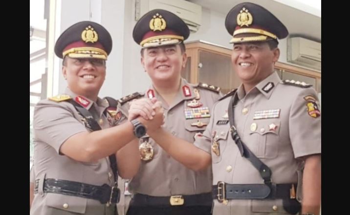 Kapolda NTB Irjen Mohammad Iqbal (tengah) bersama Kadiv Humas Polri Brigjen Argo Yuwono (kanan). (Foto: Istimewa)