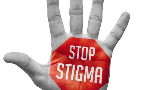 Ilustrasi stop stigma sosial karena covid-19. (Foto: google)