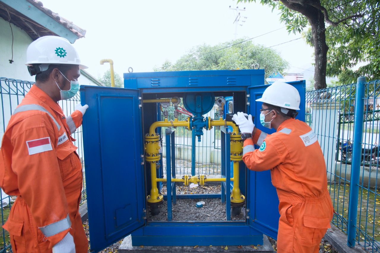 Meski di tengah wabah covid-19, PGN tetap lanjutkan pembangunan jargas rumah tangga. (Foto: Dok PGN)