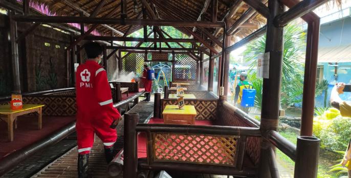 Restoran diizinkan buka asal menerapkan protokol kesehatan. (Foto: Dok Humas)