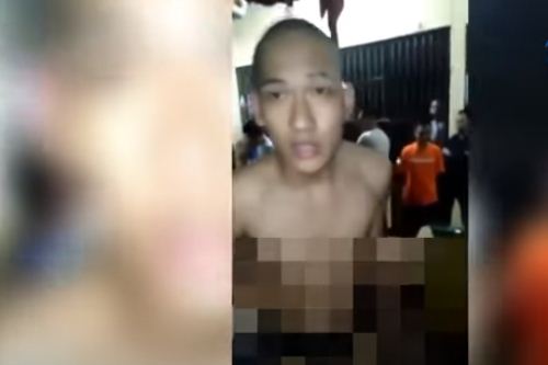 Tangkapan layar Ferdian Paleka dibuly di penjara. (Foto:Youtube)