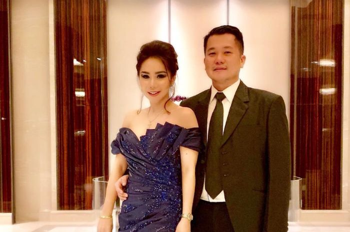 Pasangan Femmy Permatasari dan Alfons Martinus. (Foto: Instagram)